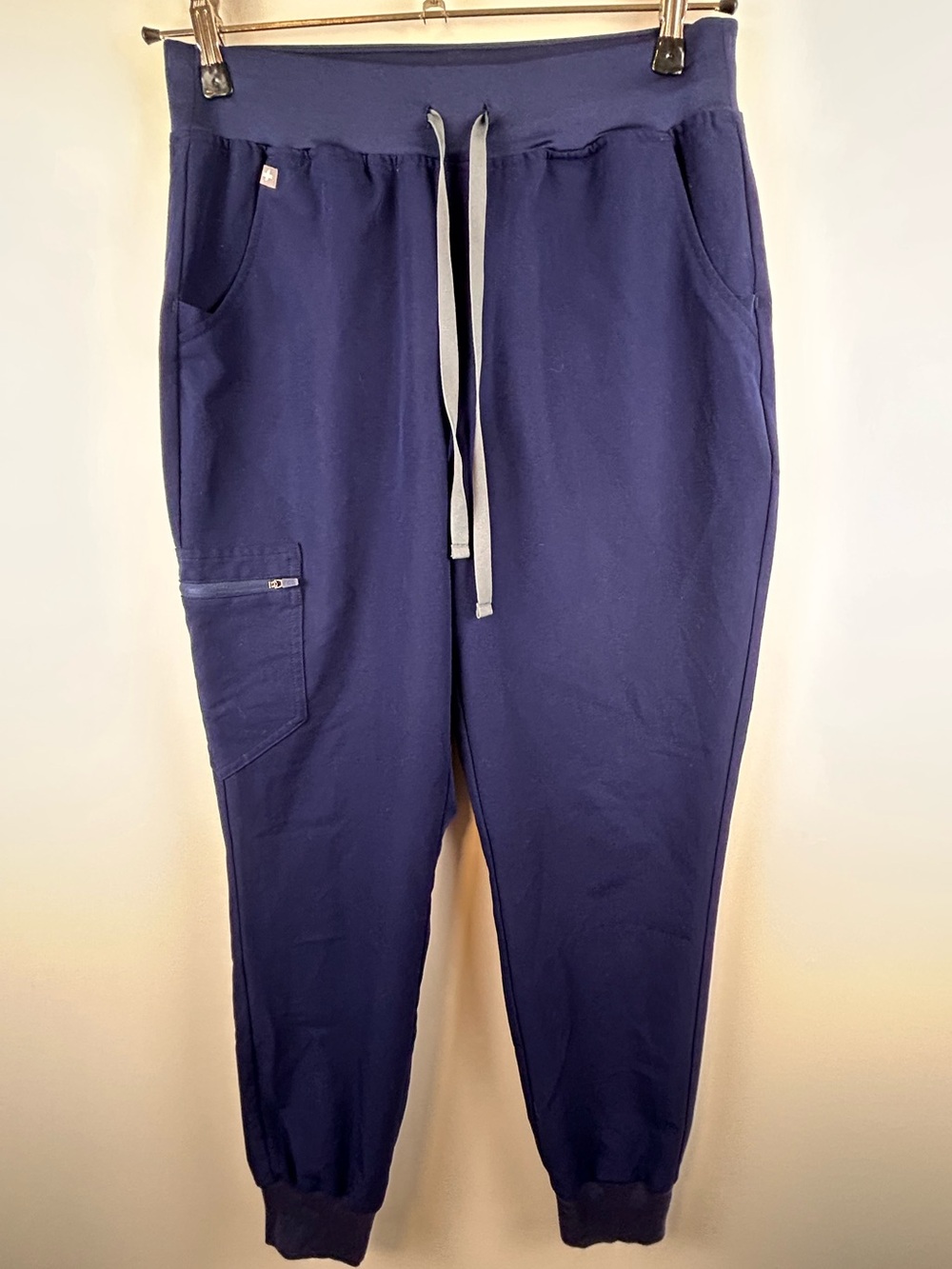 FIGS Zamora Jogger Scrub Pants Women’s Medium Navy Technical Collection